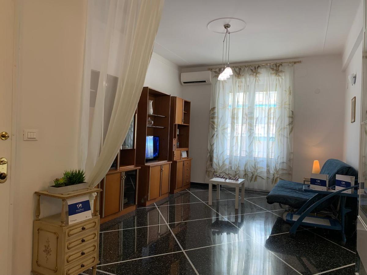 A Casa Dei Miei By Holiday World Генуя Экстерьер фото